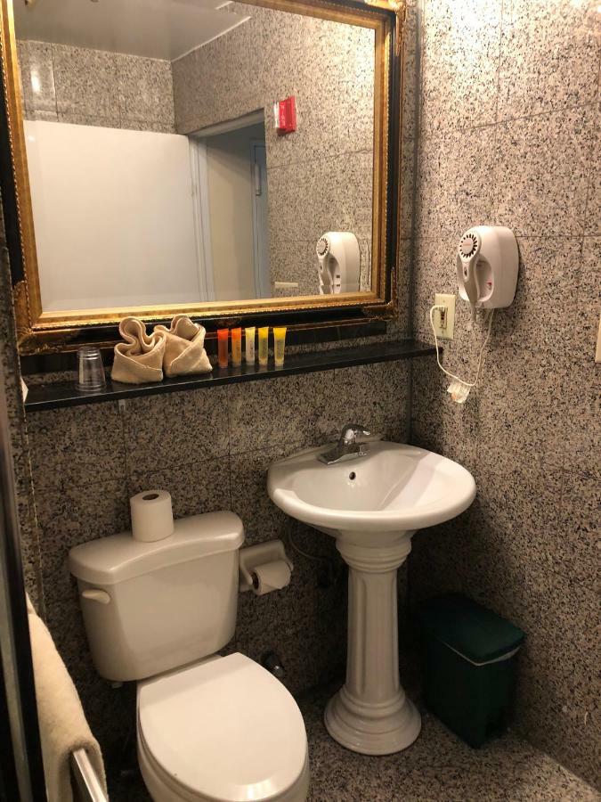 Da Vinci Hotel Нью-Йорк Экстерьер фото